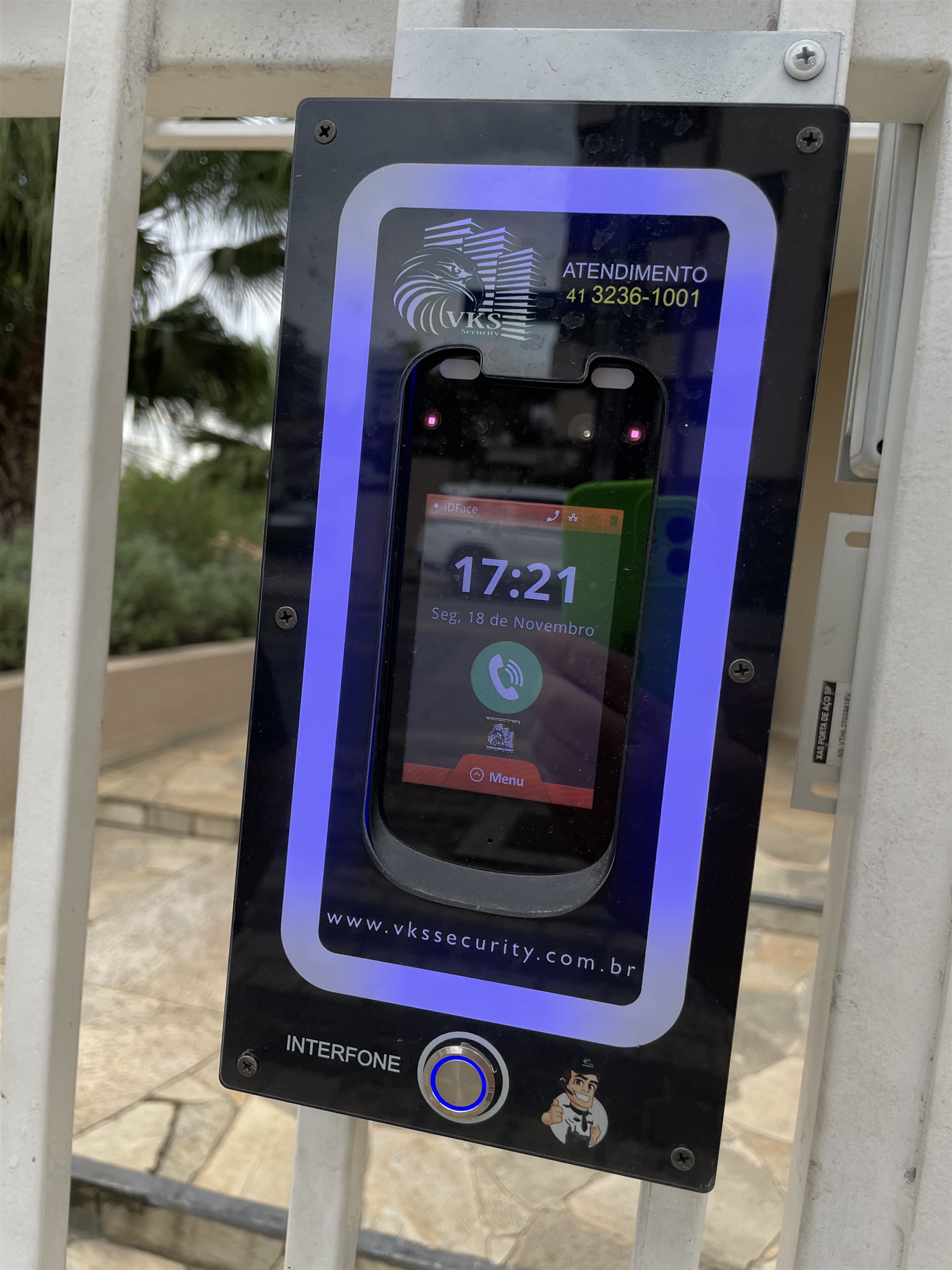Equipamento de portaria e identificação da VKS Security